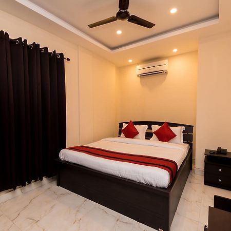 Super Hotel O New Alipore Kolkata Exterior photo