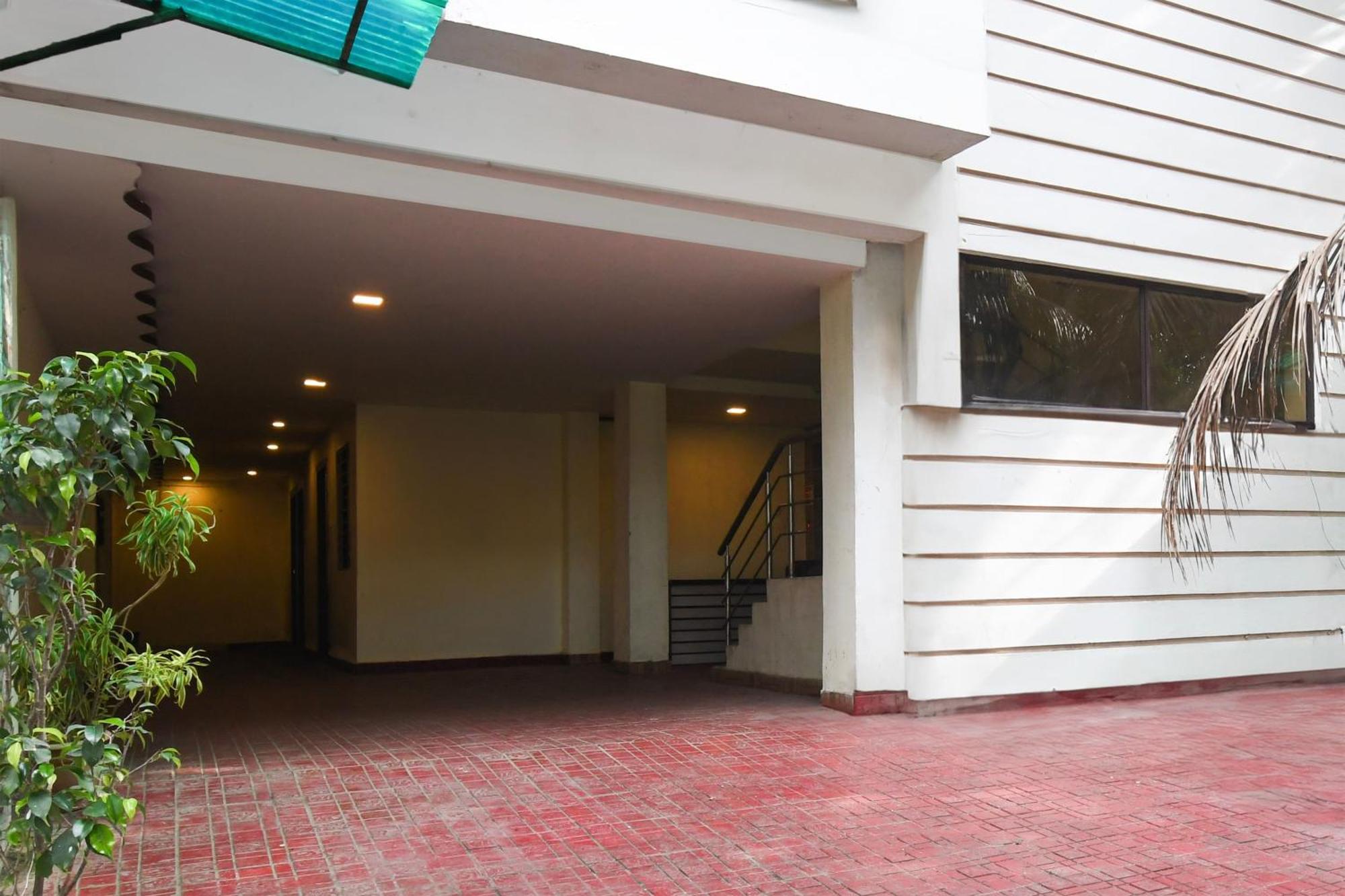 Super Hotel O New Alipore Kolkata Exterior photo